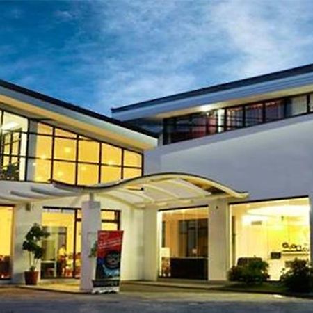 Discover Boracay Hotel Kalibo Dış mekan fotoğraf